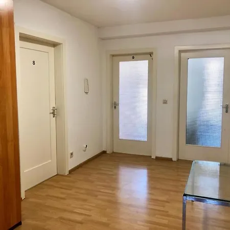 Donau Apartment *