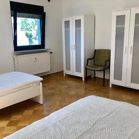 Donau Apartment *